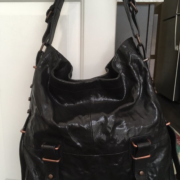 NWT BCBG MAX AZRIA hobo black leather bag - Picture 2 of 13